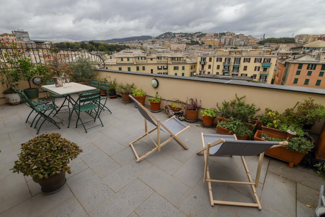 Altido Apt For 3 With Rooftop Balcony And Lovely Cityview Genova Eksteriør bilde